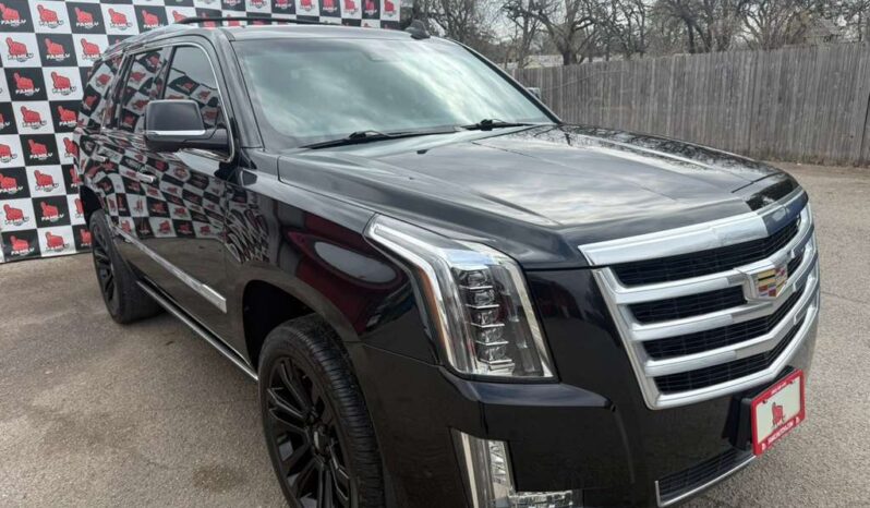CADILLAC ESCALADE 2019