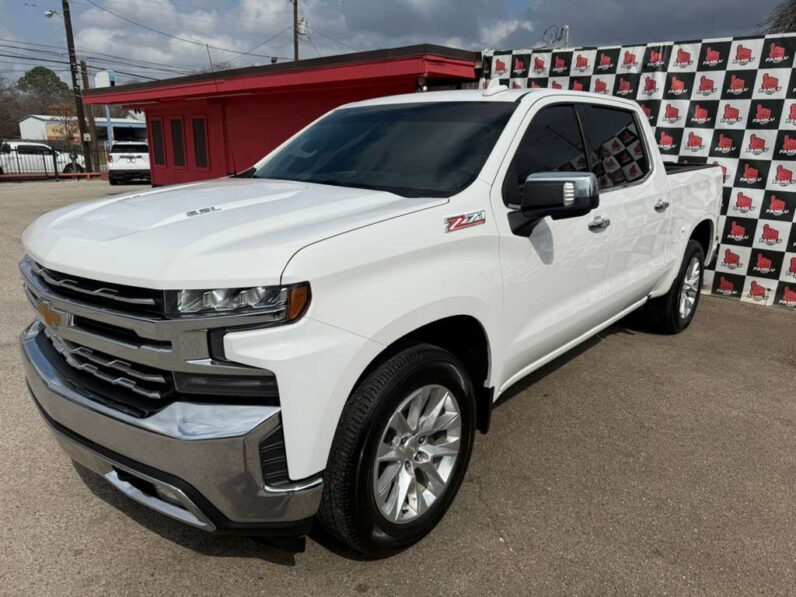 
								CHEVROLET SILVERADO 2019 full									