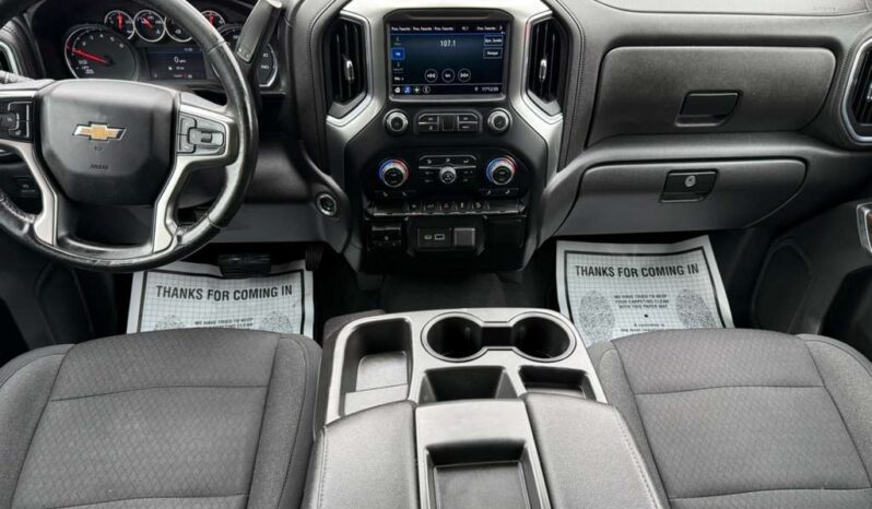 CHEVROLET SILVERADO 2021