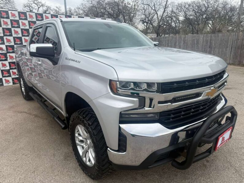 
								CHEVROLET SILVERADO 2019 full									