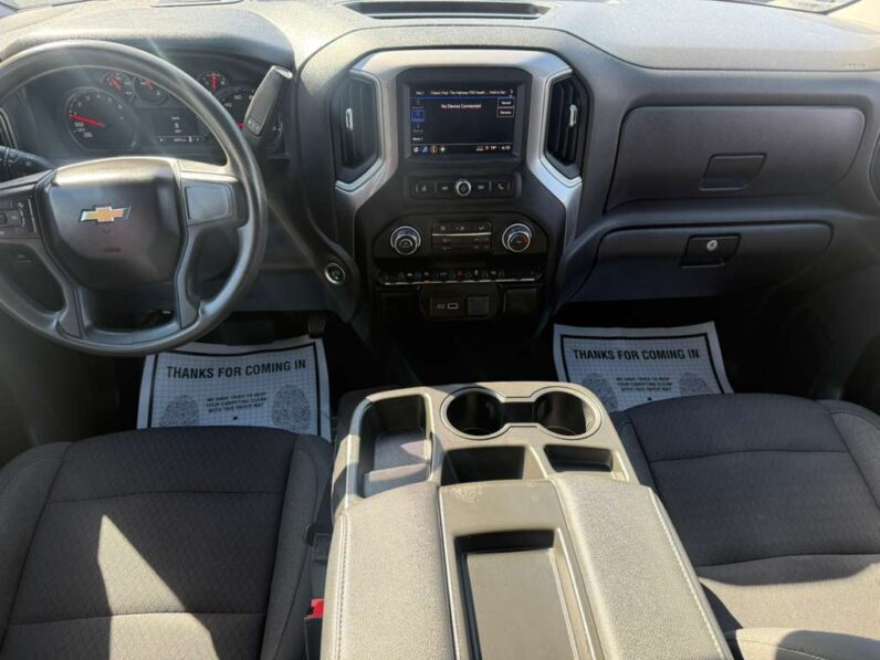 
								CHEVROLET SILVERADO 2022 full									