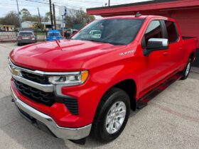 CHEVROLET SILVERADO 2024