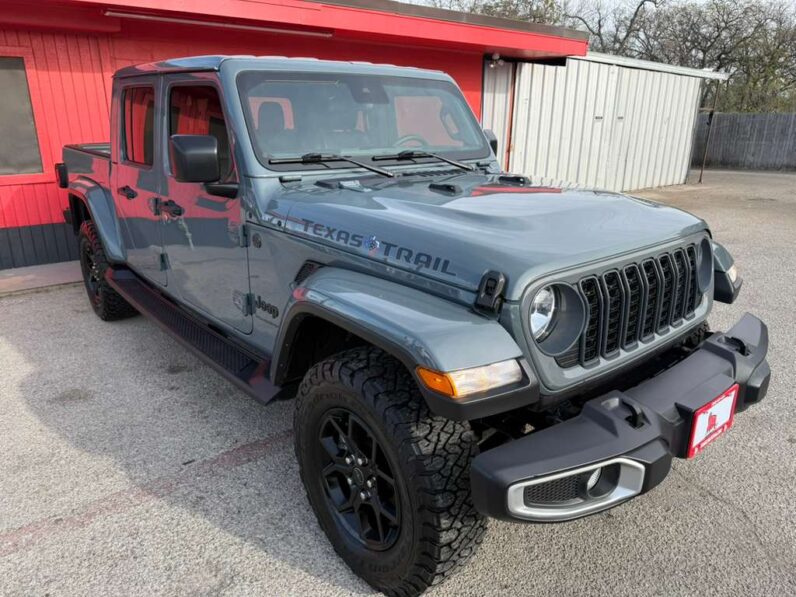 
								JEEP GLADIATOR 2024 full									