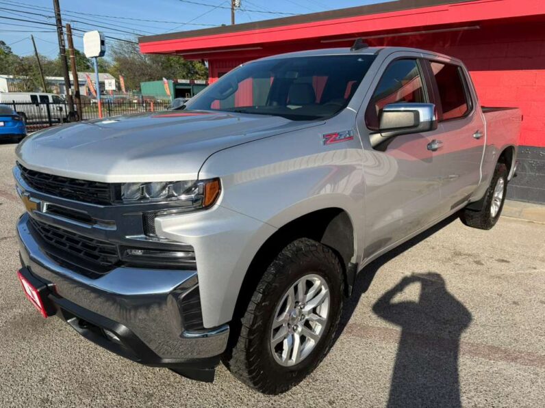 
								CHEVROLET SILVERADO 2020 full									