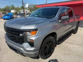 CHEVROLET SILVERADO 2023