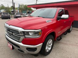 DODGE RAM 1500 2021