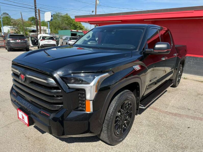 
								TOYOTA TUNDRA 2024 full									