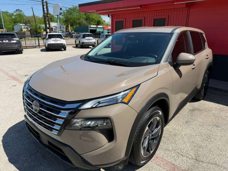 
								NISSAN ROGUE 2025 full									