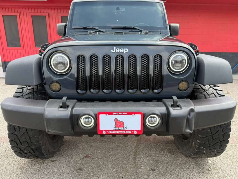 
								JEEP WRANGLER 2016 full									