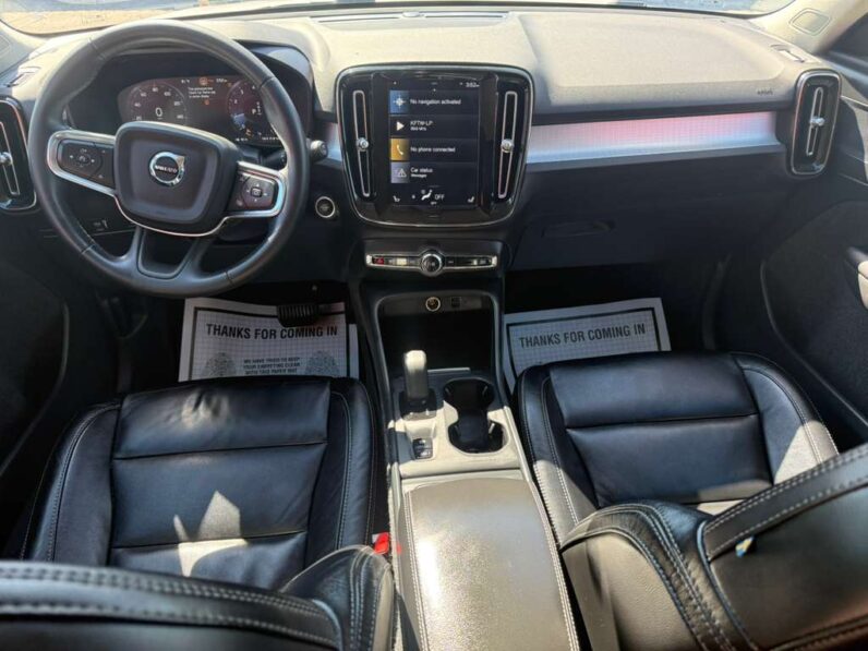 
								VOLVO XC40 2022 full									