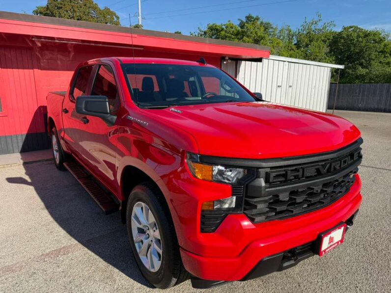 
								CHEVROLET SILVERADO 2025 full									