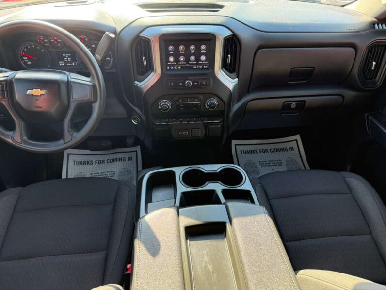 
								CHEVROLET SILVERADO 2025 full									