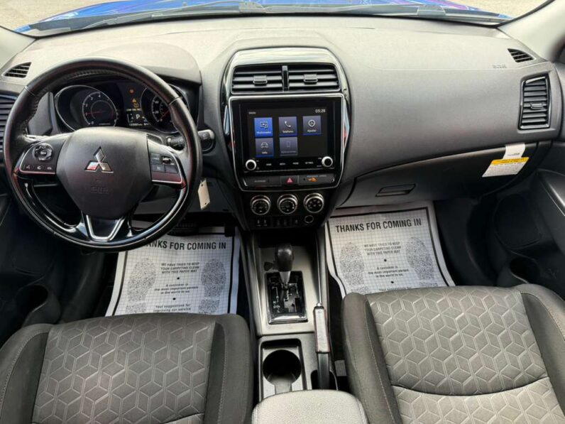 
								MITSUBISHI OUTLANDER SPORT 2023 full									