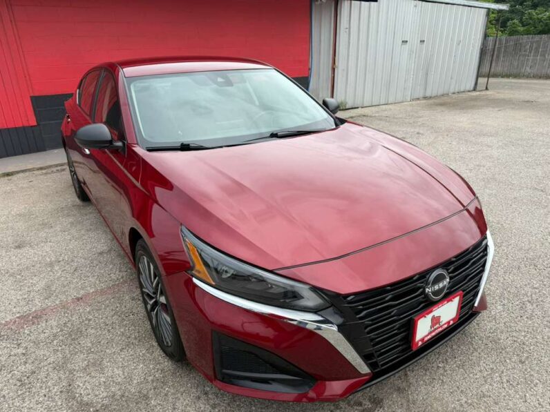 
								NISSAN ALTIMA 2025 full									