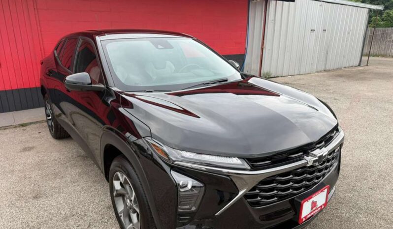 
								CHEVROLET TRAX 2025 full									