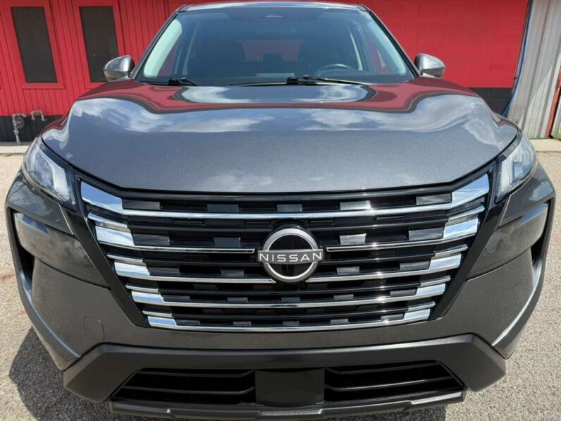 
								NISSAN ROGUE 2025 full									