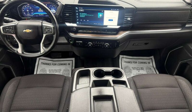 CHEVROLET SILVERADO 2024