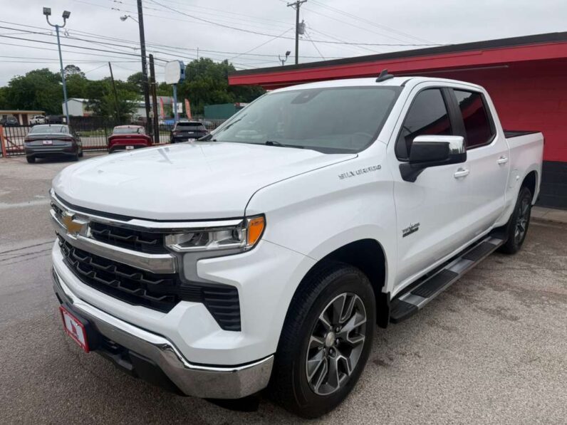 
								CHEVROLET SILVERADO 2024 full									