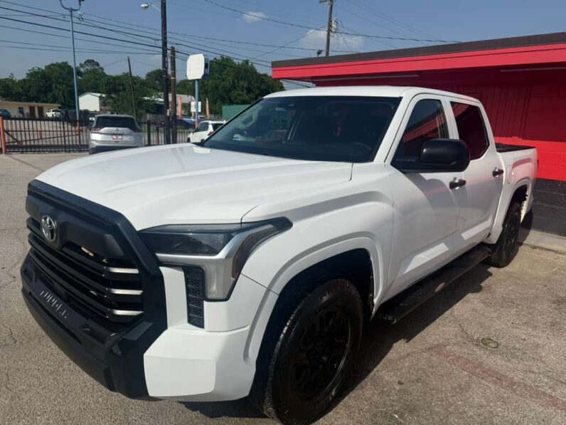 
								TOYOTA TUNDRA 2022 full									