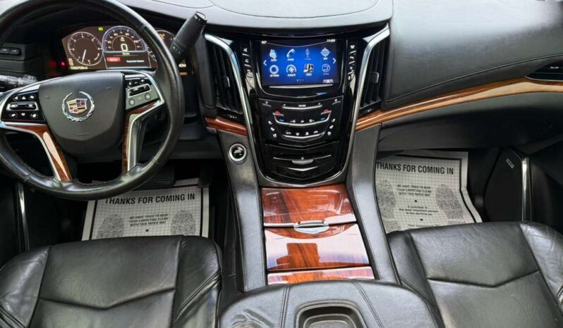 
								CADILLAC ESCALADE 2015 full									