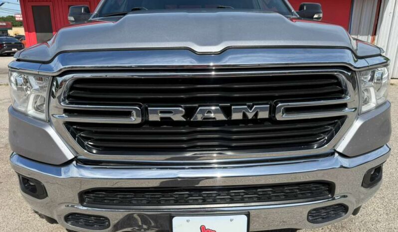 DODGE RAM 1500 2021