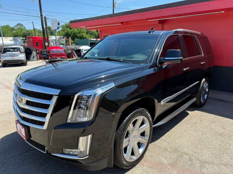 
								CADILLAC ESCALADE 2019 full									