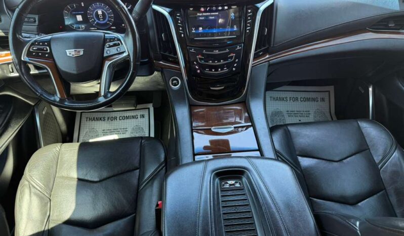 CADILLAC ESCALADE 2019
