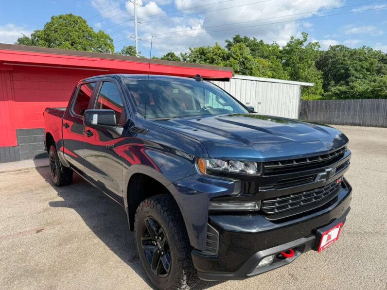
								CHEVROLET SILVERADO 2020 full									