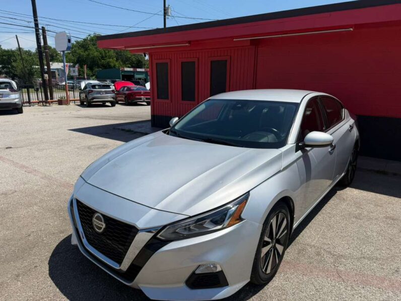 
								NISSAN ALTIMA 2022 full									