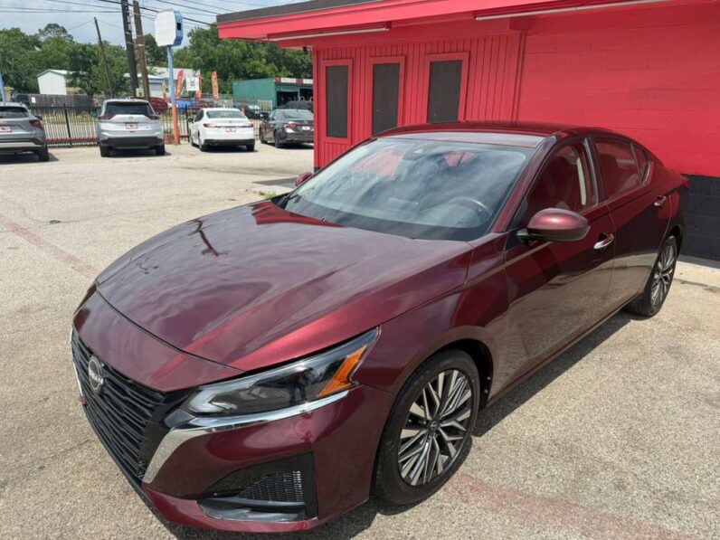 
								NISSAN ALTIMA 2023 full									