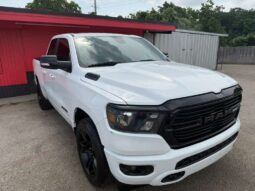 DODGE RAM 1500 2021