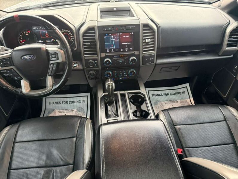 
								FORD F-150 RAPTOR 2018 full									