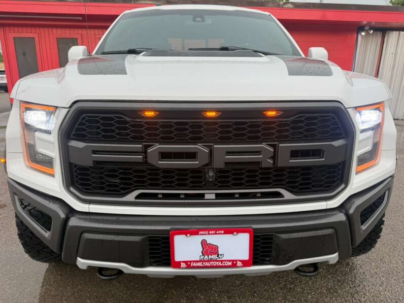 
								FORD F-150 RAPTOR 2018 full									