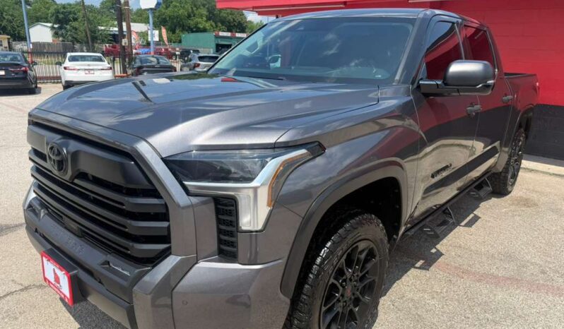 
								TOYOTA TUNDRA 2022 full									