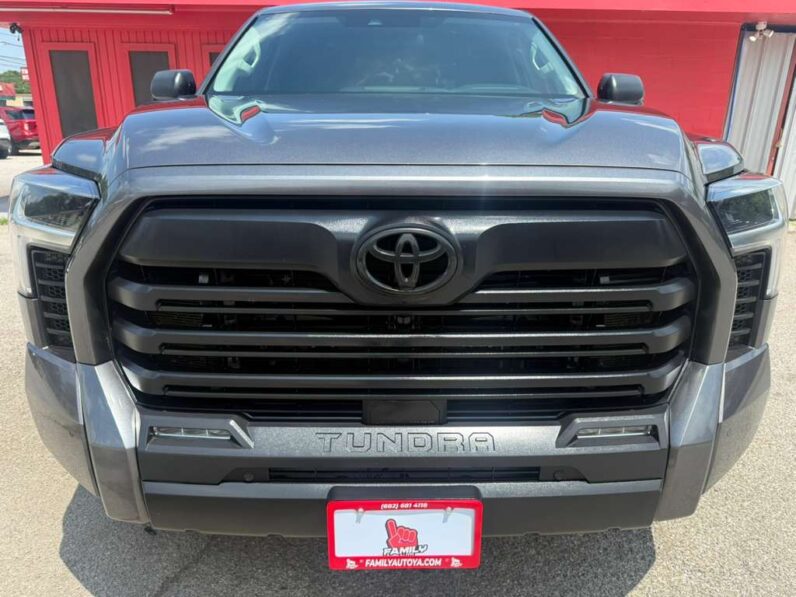 
								TOYOTA TUNDRA 2022 full									