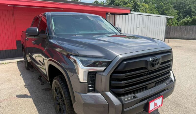 
								TOYOTA TUNDRA 2022 full									