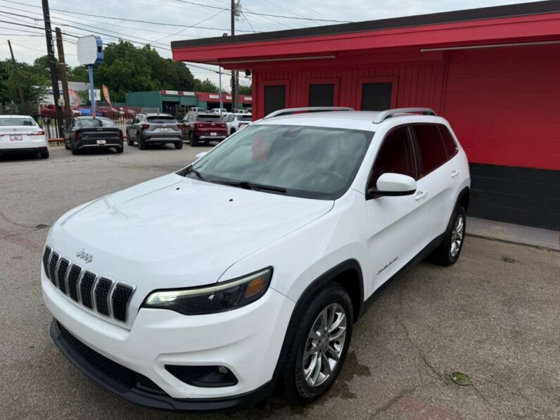 
								JEEP CHEROKEE 2019 full									