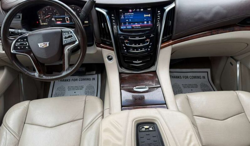 CADILLAC ESCALADE 2015