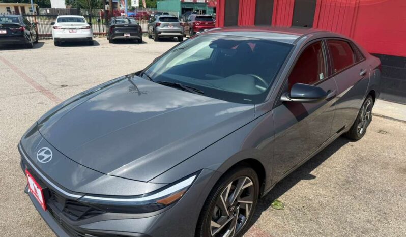 HYUNDAI ELANTRA 2025