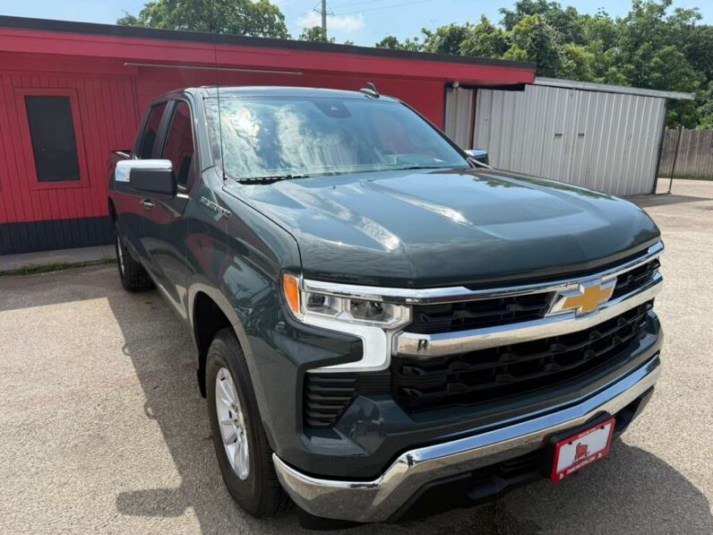 
								CHEVROLET SILVERADO 2025 full									