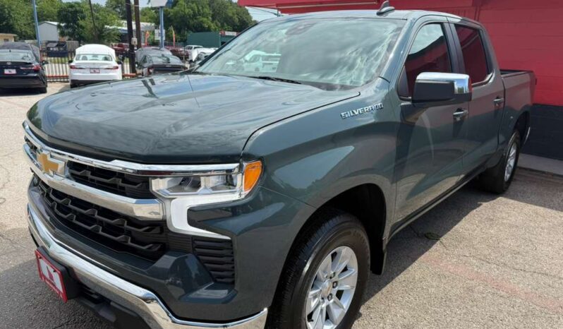CHEVROLET SILVERADO 2025