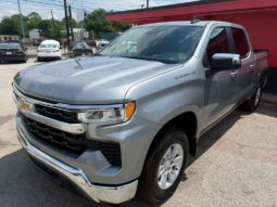 CHEVROLET SILVERADO 2025