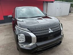 MITSUBISHI OUTLANDER 2023