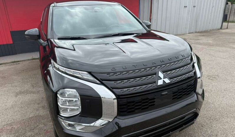 MITSUBISHI OUTLANDER 2023
