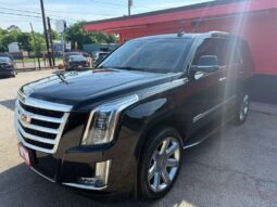 CADILLAC ESCALADE 2018