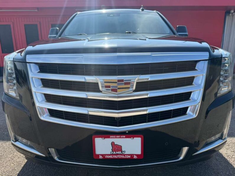 
								CADILLAC ESCALADE 2018 full									