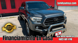 TOYOTA TACOMA 2018