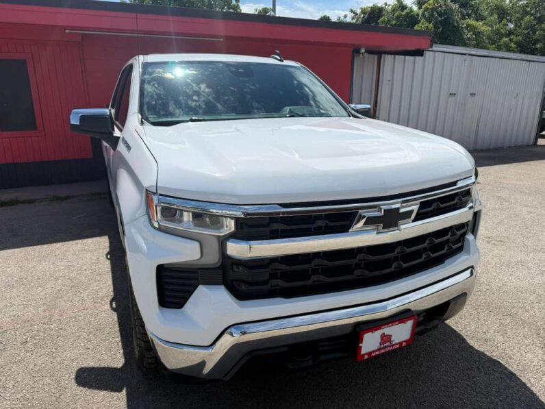 
								CHEVROLET SILVERADO 2023 full									
