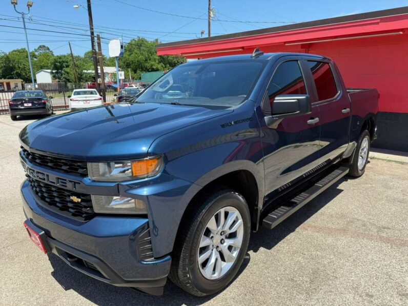 
								CHEVROLET SILVERADO 2021 full									