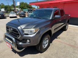 TOYOTA TACOMA 2018
